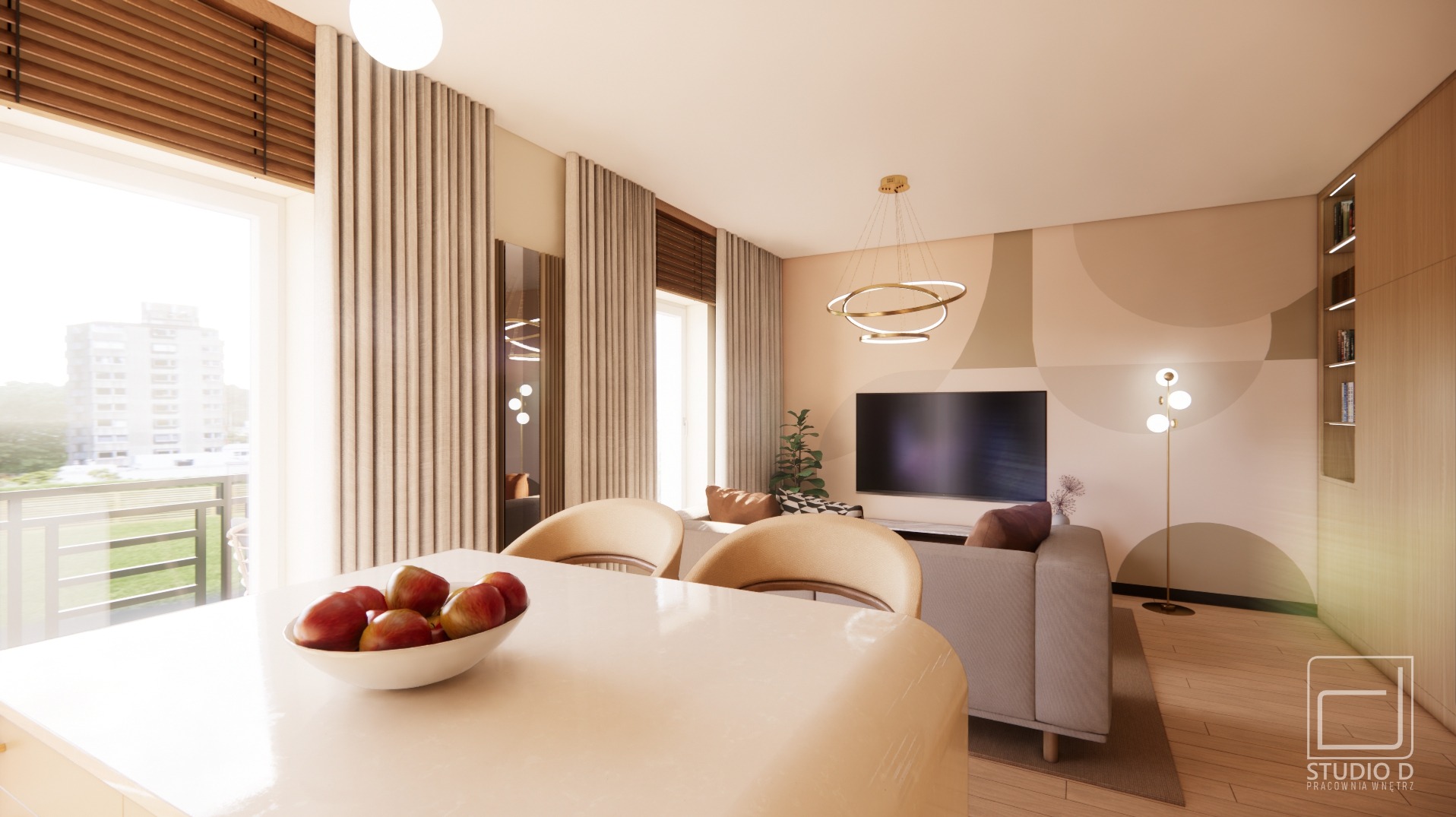 Jasne wnętrze salonu z aneksem kuchennym. Nowoczesny design, okrągłe lampy, geometryczne wzory na ścianie i drewniane żaluzje. Na stole misa z owocami.