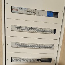 Dawid Gut Elektryka - Automatyka Bram Warszawa