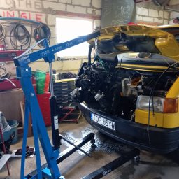 Bilard Garage - Demontaż silnika 1.9D