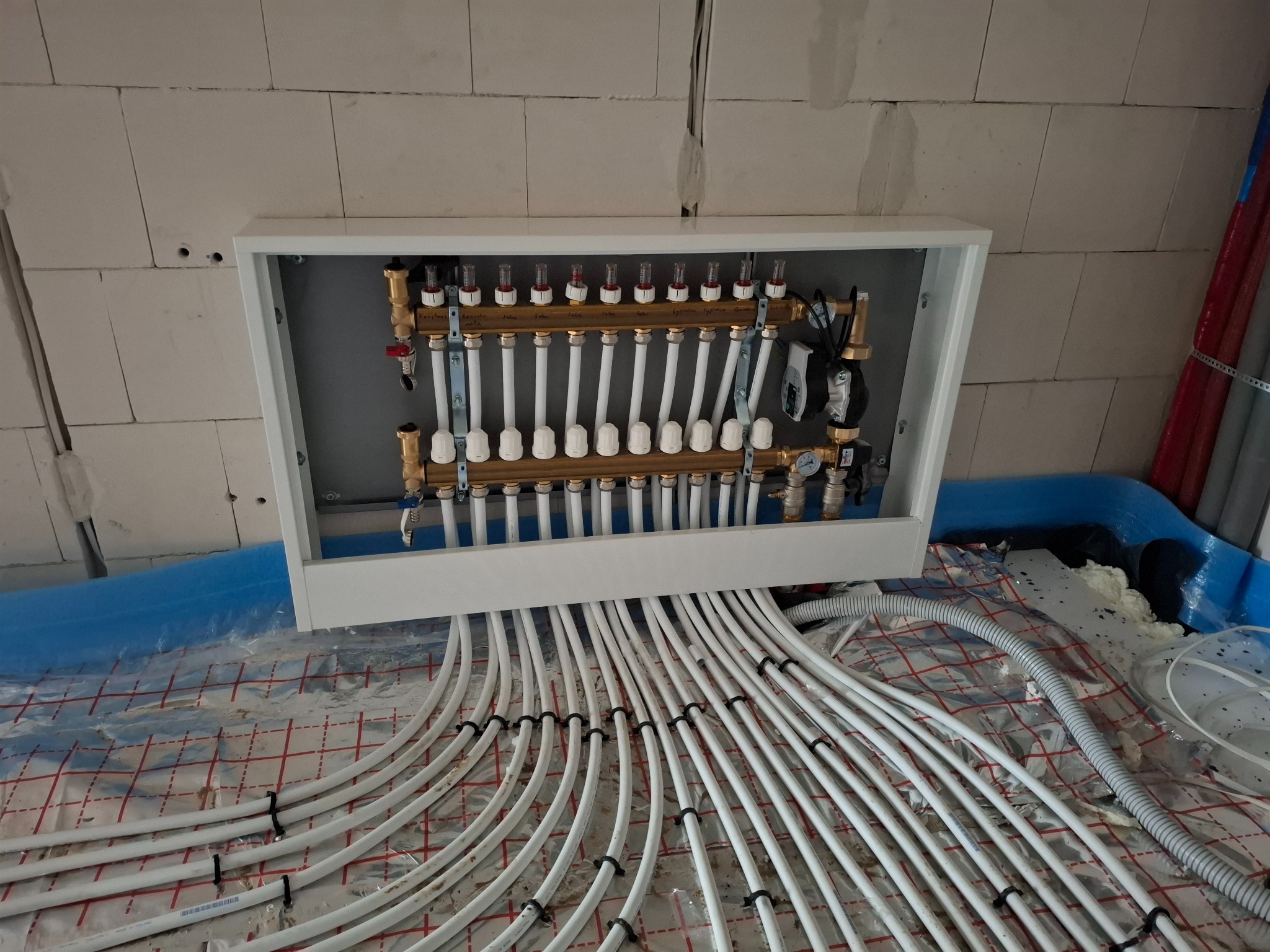 Rozdzielacz do ogrzewania podłogowego