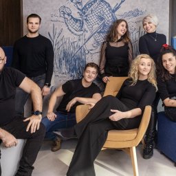 IYO CREATIVE SPÓŁKA Z OGRANICZONĄ ODPOWIEDZIALNOŚCIĄ - Poznaj nasz zespół! Pasja do tego co robimy sprawia, że zawsze mamy uśmiech na ustach :)