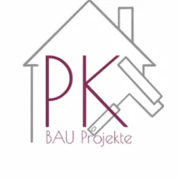 Logo firmy budowlanej PK BAU Projekte, przedstawiające zarys domu z kominem, litery PK w kolorze burgundowym oraz wałek malarski w kolorze szarym.