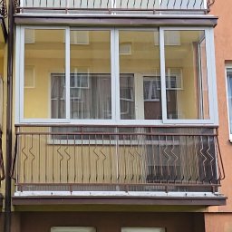 KMSI GROUP SPÓŁKA Z OGRANICZONĄ ODPOWIEDZIALNOŚCIĄ - Zabudowa balkonu