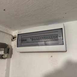Wykonywanie instalacji elektrycznych