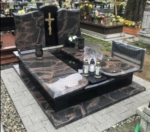 Nagrobek podwójny z granitu