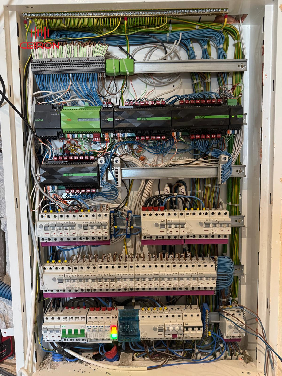 Instalacja w trakcie montażu