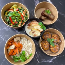 Jesteśmy w branży około 20 lat i staramy się sprostać każdemu pomyslowi oraz każdej fantazji naszych drogich gości.
Zapraszamy aby nas sprawdzić!!!!!!