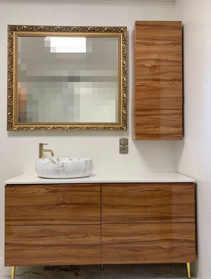 Szafki łazienkowe kolor orzech Marino plus złote dodatki, szuflady z systemem Tip-on