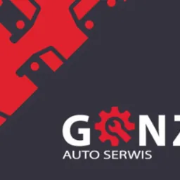 Logo firmy Gonzo Auto Serwis z czerwonym kołem zębatym i kluczem w środku, na szarym tle, z czerwonym wzorem aut w tle.