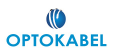 Logo firmy Optokabel z niebieską kulą ziemską otoczoną białymi liniami symbolizującymi kable i nazwą firmy napisaną niebieską czcionką.