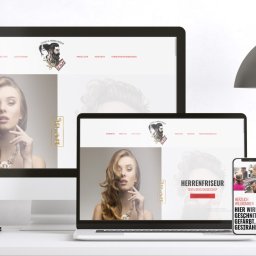 Agencja Reklamowa Szczecin Tombak Czy Złoto - Prezentacja responsywnej strony internetowej salonu fryzjerskiego na monitorze, laptopie i smartfonie, z logo firmy widocznym na każdym urządzeniu.