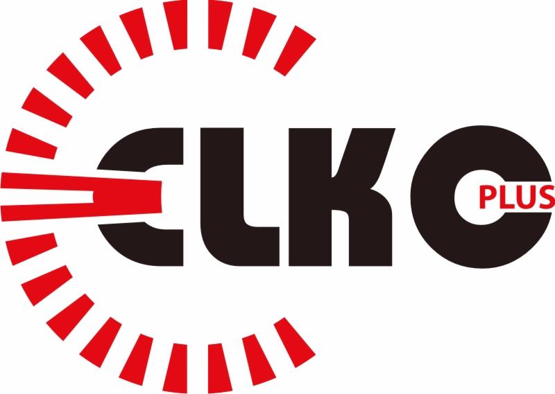 Logo firmy CLKC Plus z czarnym napisem i czerwonym półokręgiem z kresek.