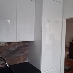 Usługowy zakład stolarski - Szafy wnękowe Gryfino