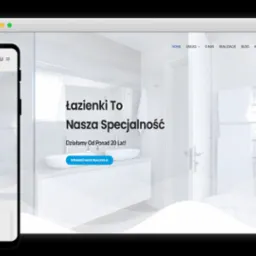 Responsywna strona internetowa na ekranie laptopa i smartfona, prezentująca ofertę firmy specjalizującej się w aranżacji łazienek, z hasłem 'Łazienki To Nasza Specjalność' i przyciskiem 'Sprawdź...