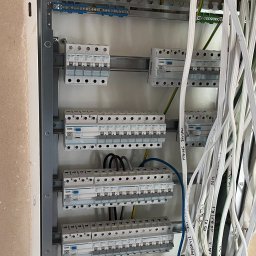 Roztech - Rozdzielnica elektryczna