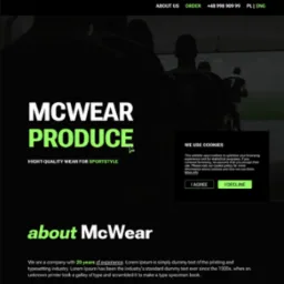 Projekt strony internetowej marki odzieży sportowej MCWEAR, z widocznym pop-upem dotyczącym polityki cookies.
