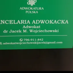 Zielona wizytówka Kancelarii Adwokackiej dr Jacek M. Wojciechowski z numerem telefonu i adresem e-mail.