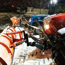 Odśnieżanie osiedli / parkingów