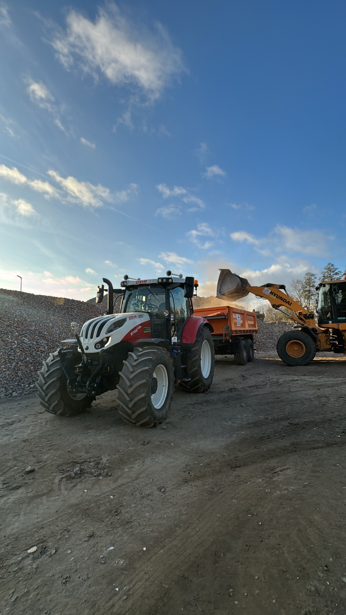 Wywóz skruszonego gruzu z miejsca wyburzenia