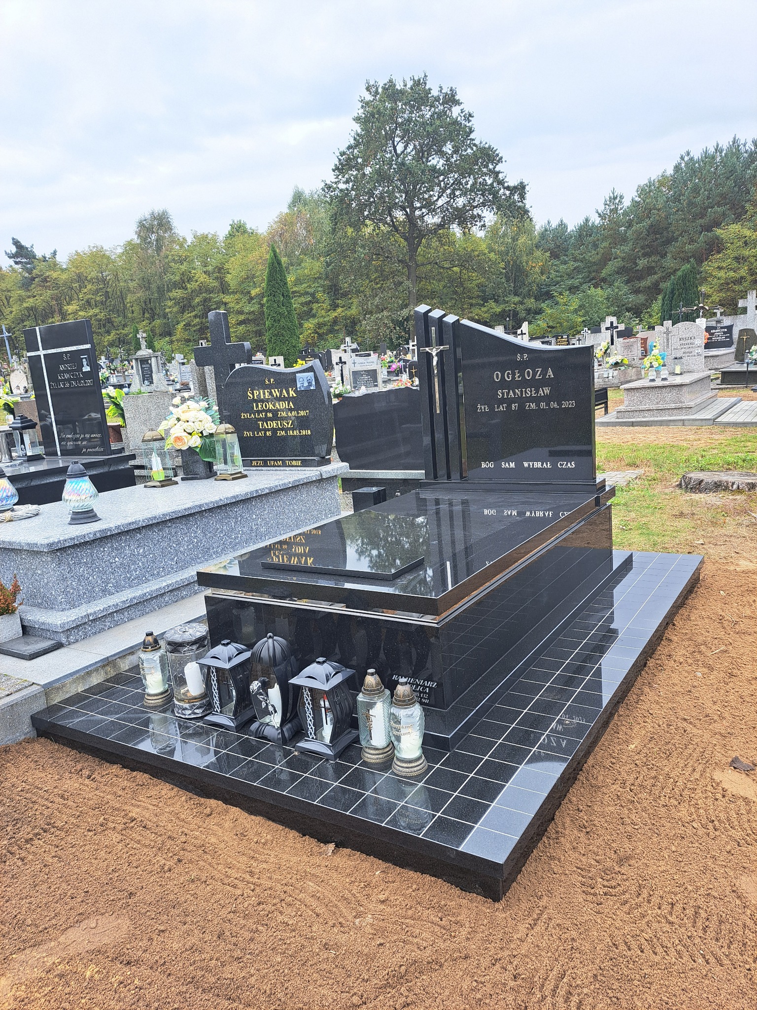 Granit Black Premium