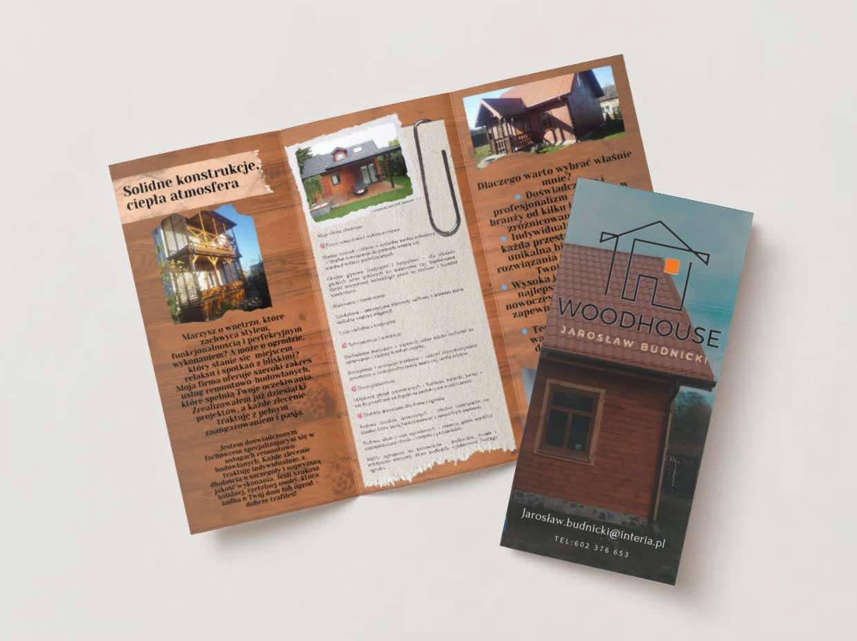 Rozłożona ulotka reklamowa i wizytówka firmy budowlanej Woodhouse, prezentujące zdjęcia drewnianych konstrukcji i dane kontaktowe.