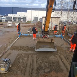 Obsługa brygad brukarskich.