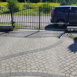 Zamontowany przez nas napęd do bramy dwuskrzydłowej Calypso 400