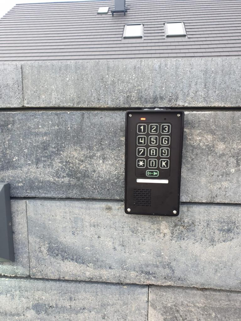 Szyfrator do otwarcia furtki/Bramy