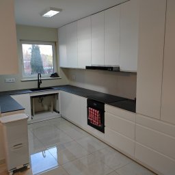 Kuchnie na wymiar Otrębusy 1