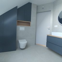 Zabudowa łazienkowa lakierowana