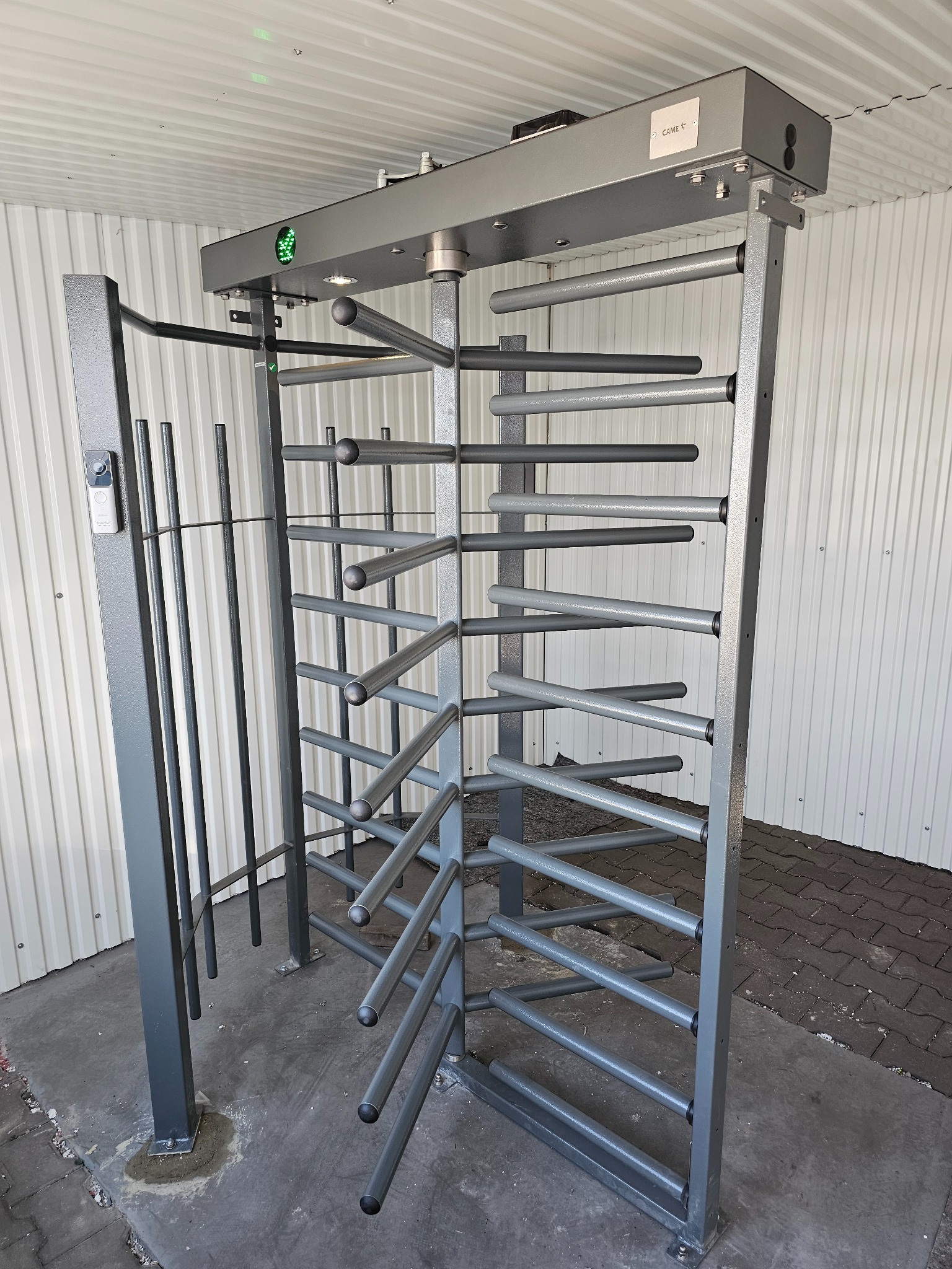 Montaż bramownicy (Rejestracja Czasu Pracy)