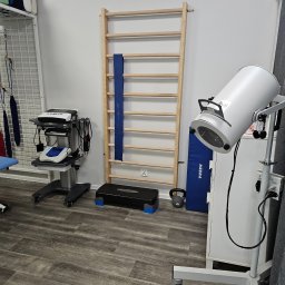 Solux, drabinka i dodatkowy sprzęt do pracy z pacjentem