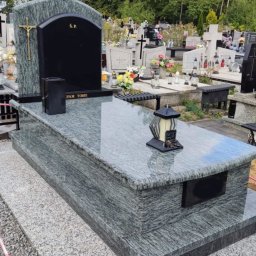 Nagrobki Korwinów 4