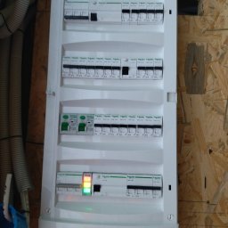 Leonid Fediurko - Instalacje Legionowo