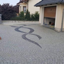 Układanie kostki brukowej Domaradz 4