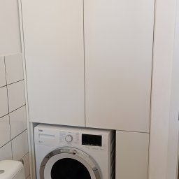 Tomasz Tomasz - Rewelacyjne Szafy Na Zamówienie w Górze