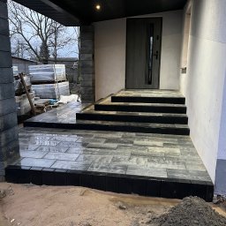 Układanie kostki brukowej Koło 4