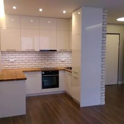 Szafy na wymiar Nieporęt 2