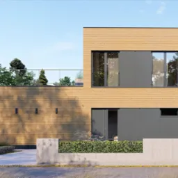 Nowoczesny dom o prostej bryle z elewacją z jasnego drewna, dużymi szarymi oknami i płaskim dachem z roślinnością, widok z poziomu ulicy.