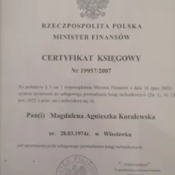 Duplikat certyfikatu księgowego Ministerstwa Finansów Rzeczypospolitej Polskiej nr 19957/2007, potwierdzający uprawnienia Magdaleny Agnieszki Koralewskiej do usługowego prowadzenia ksiąg...