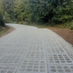 Układanie kostki brukowej Milówka 2