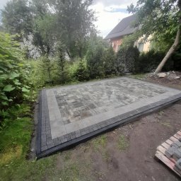 Układanie kostki brukowej Milówka 1
