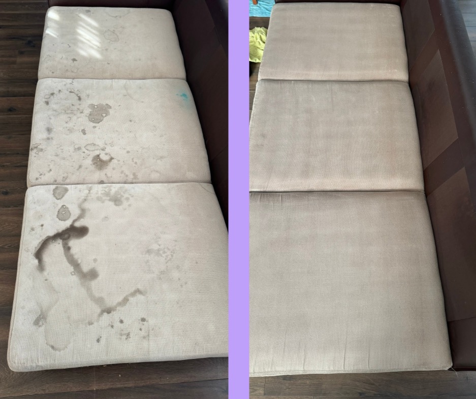 Porównanie: Brudna, poplamiona kanapa z jasną tapicerką (po lewej) i ta sama kanapa po czyszczeniu, z widoczną poprawą koloru i usunięciem plam (po prawej).