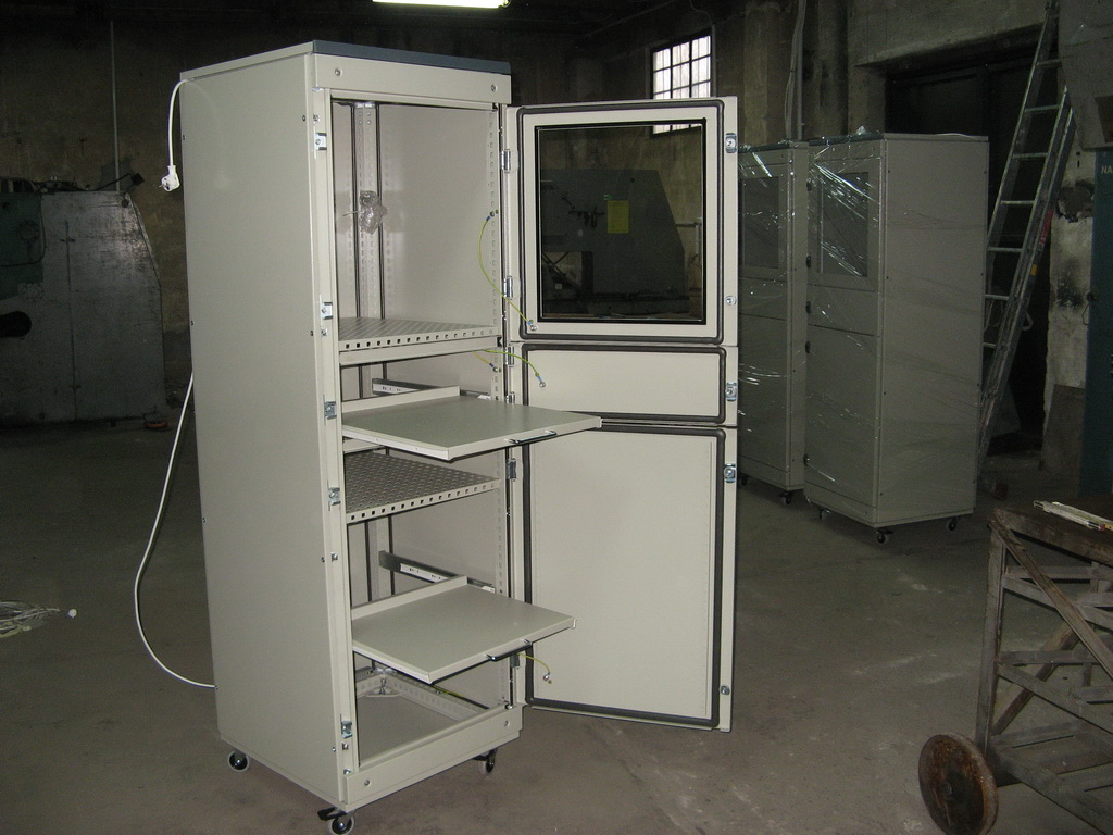 'Rozdzielnice szafy elektryczne'