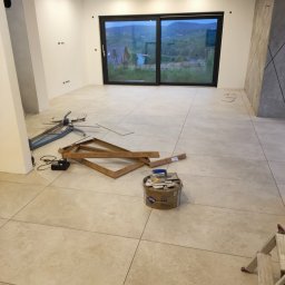 Glazurnik Dobczyce 1