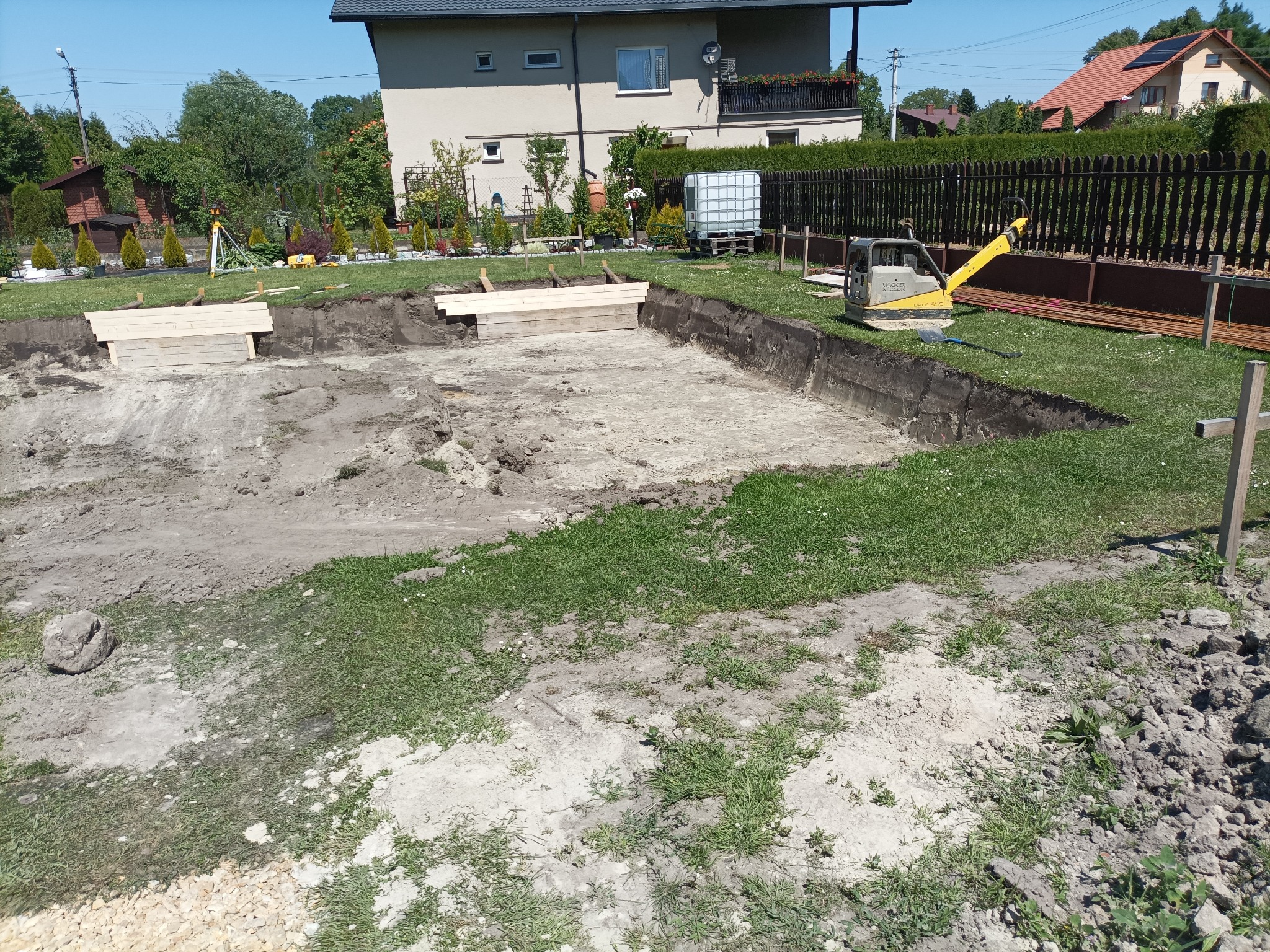 wykop pod płytę fundamentową