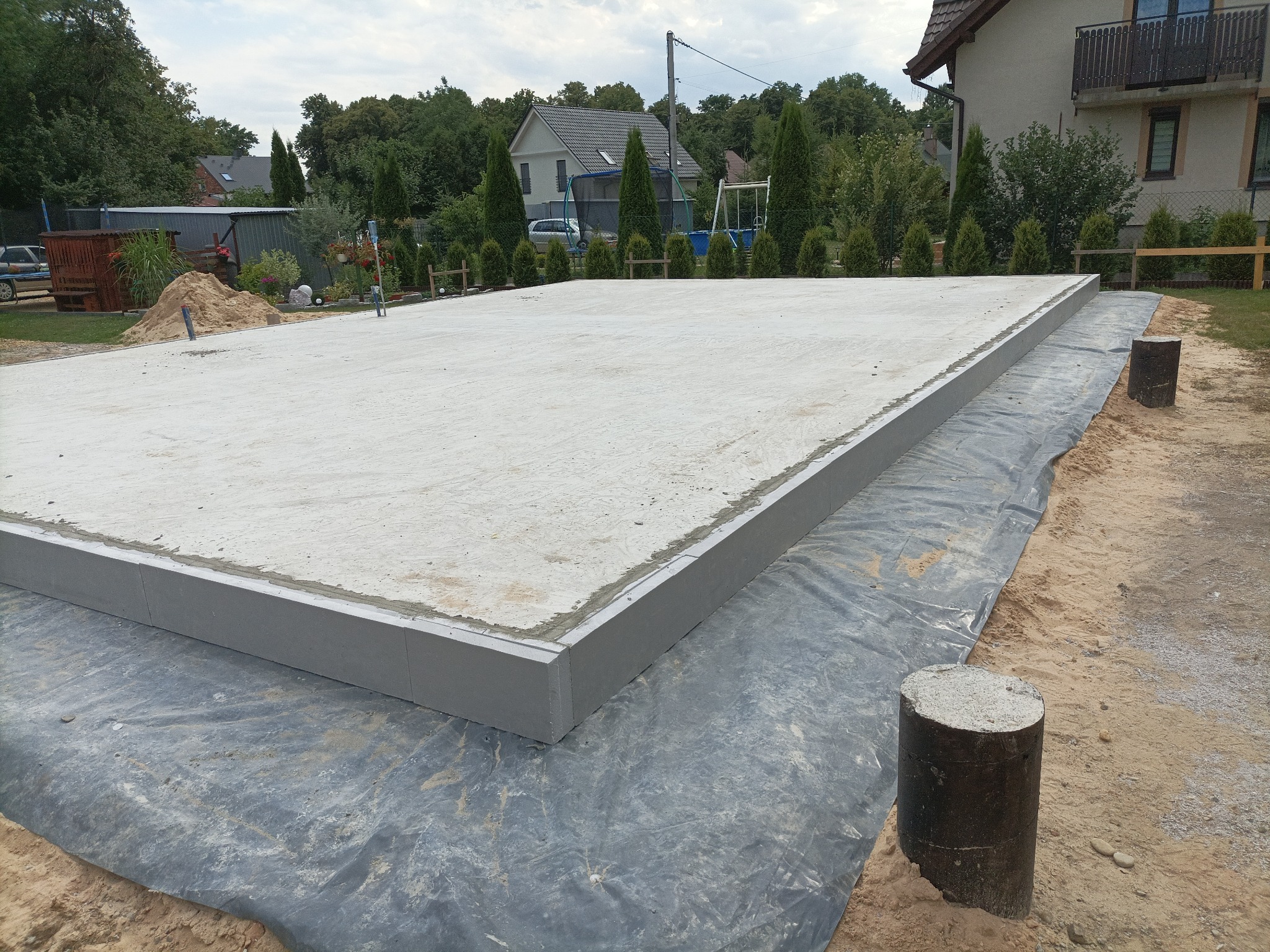płyta fundamentowa z boczną termoizolacją (styrodur)