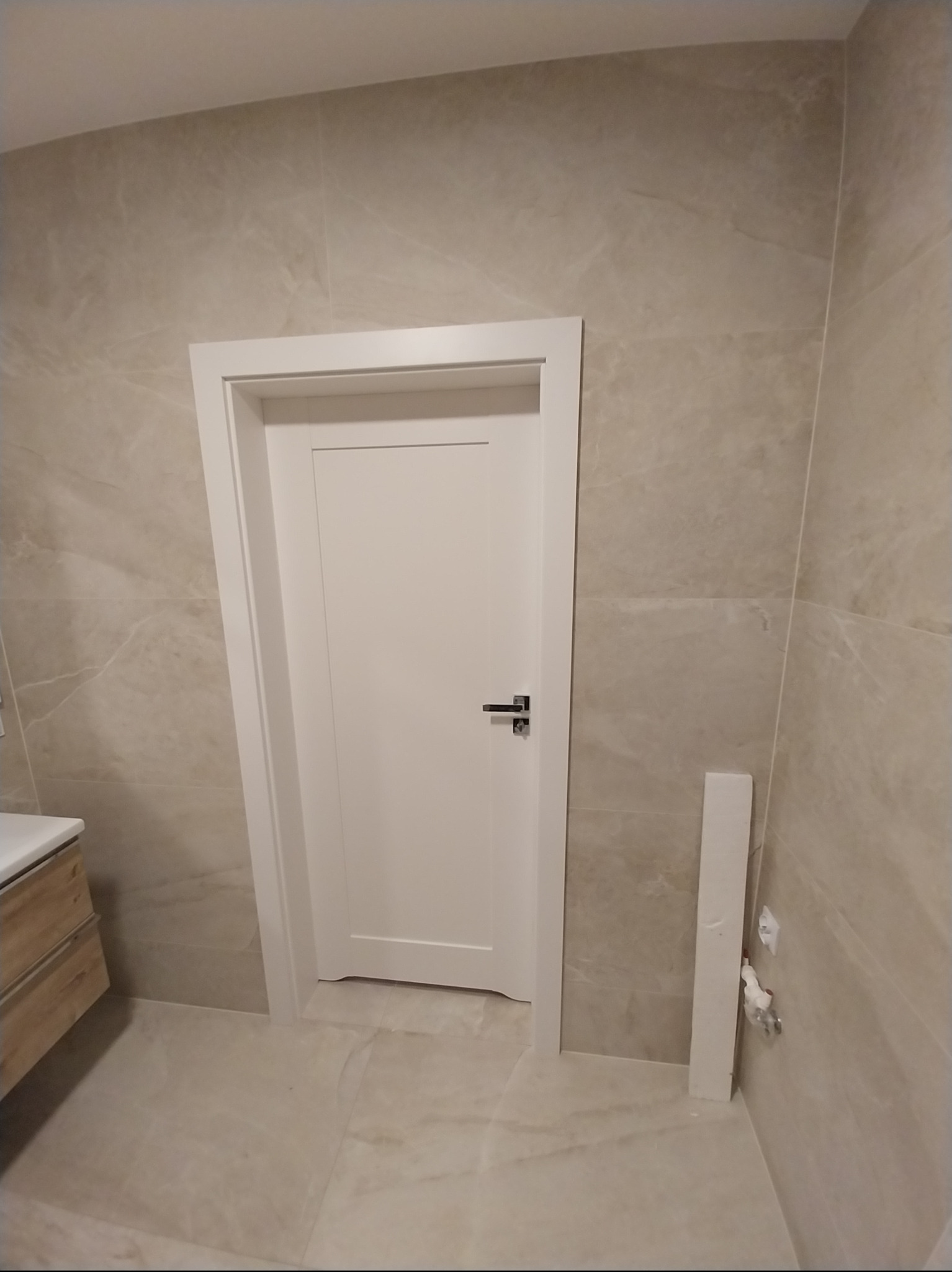 Drzwi bezprzylgowe DRE