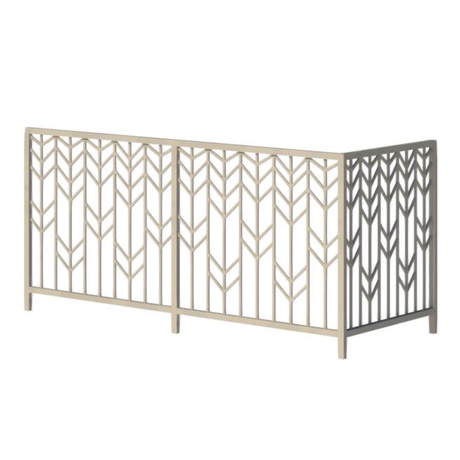 Beżowa metalowa balustrada z geometrycznym wzorem w stylu Art Deco, w jasnym otoczeniu. Element dekoracyjny i zabezpieczający.