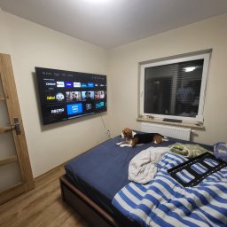 Jakub Jędrzejewski - Montaż TV w Sypialni - TV 75 Cali